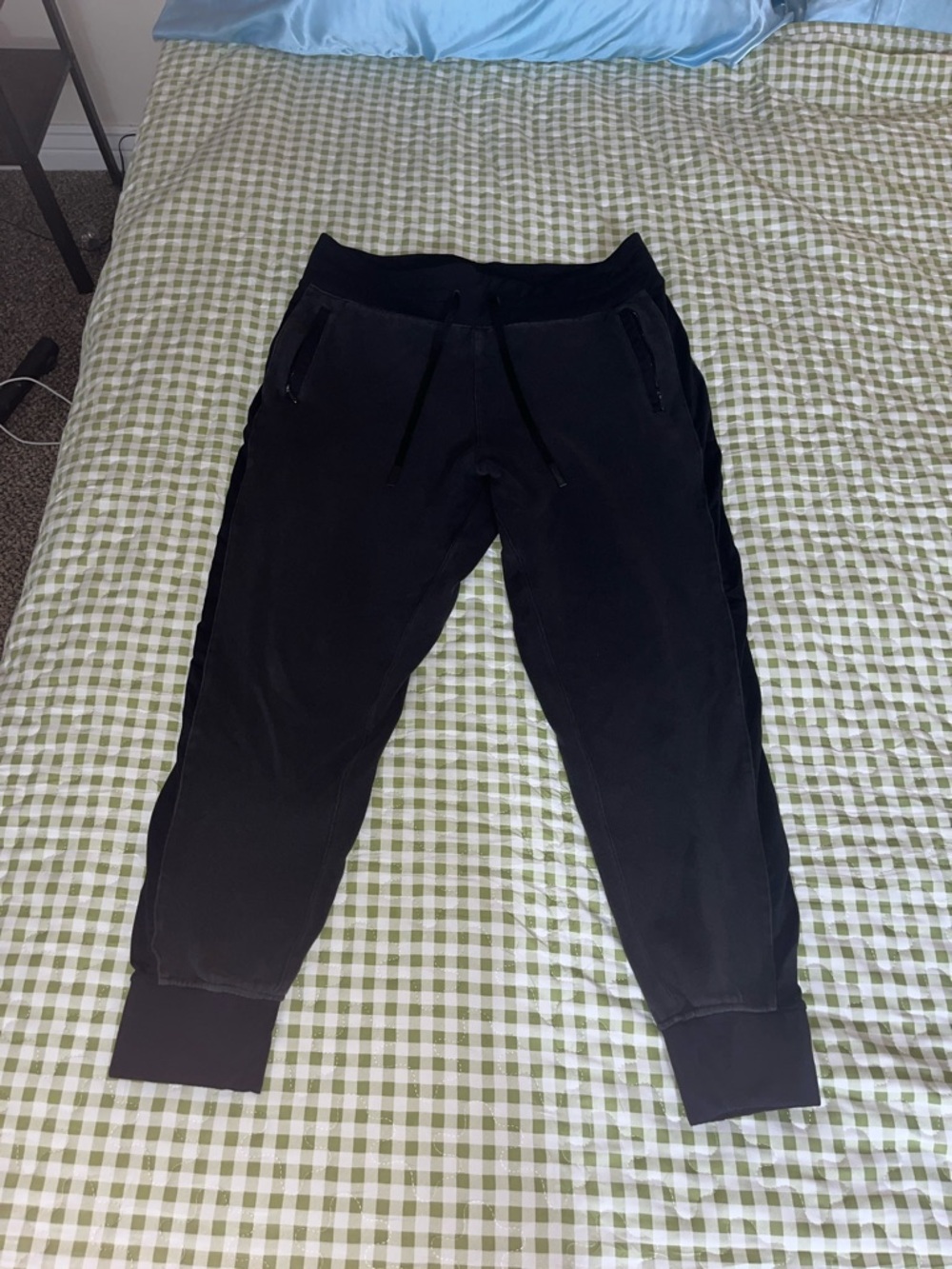 Black Lululemon joggers